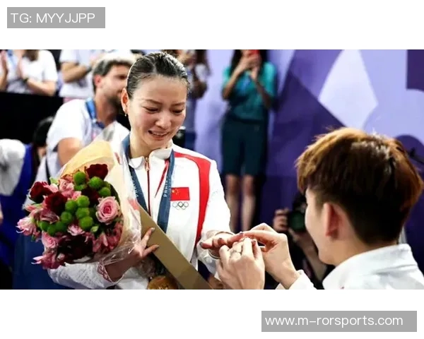 武汉羽毛球队与杭州羽毛球队实力对比分析及赛后复盘探讨