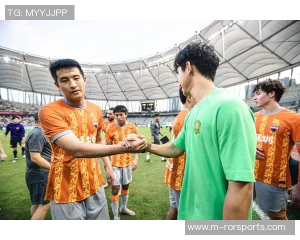 英超足球深度解析深圳足球队转型之路与未来发展潜力