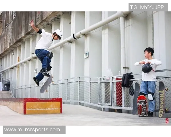 武汉攀岩队在世界滑板锦标赛中的速度表现引发热议与期待实时数据